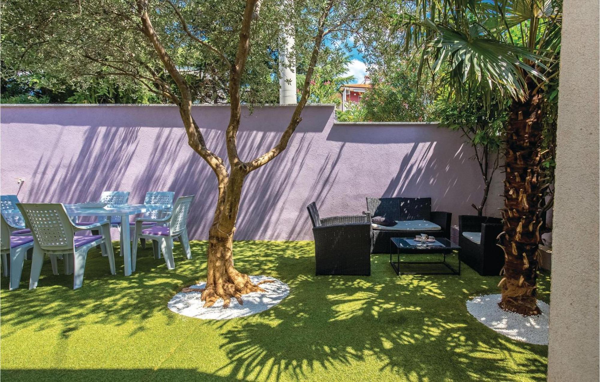 Stunning Apartment In Kostrena With Kitchen エクステリア 写真